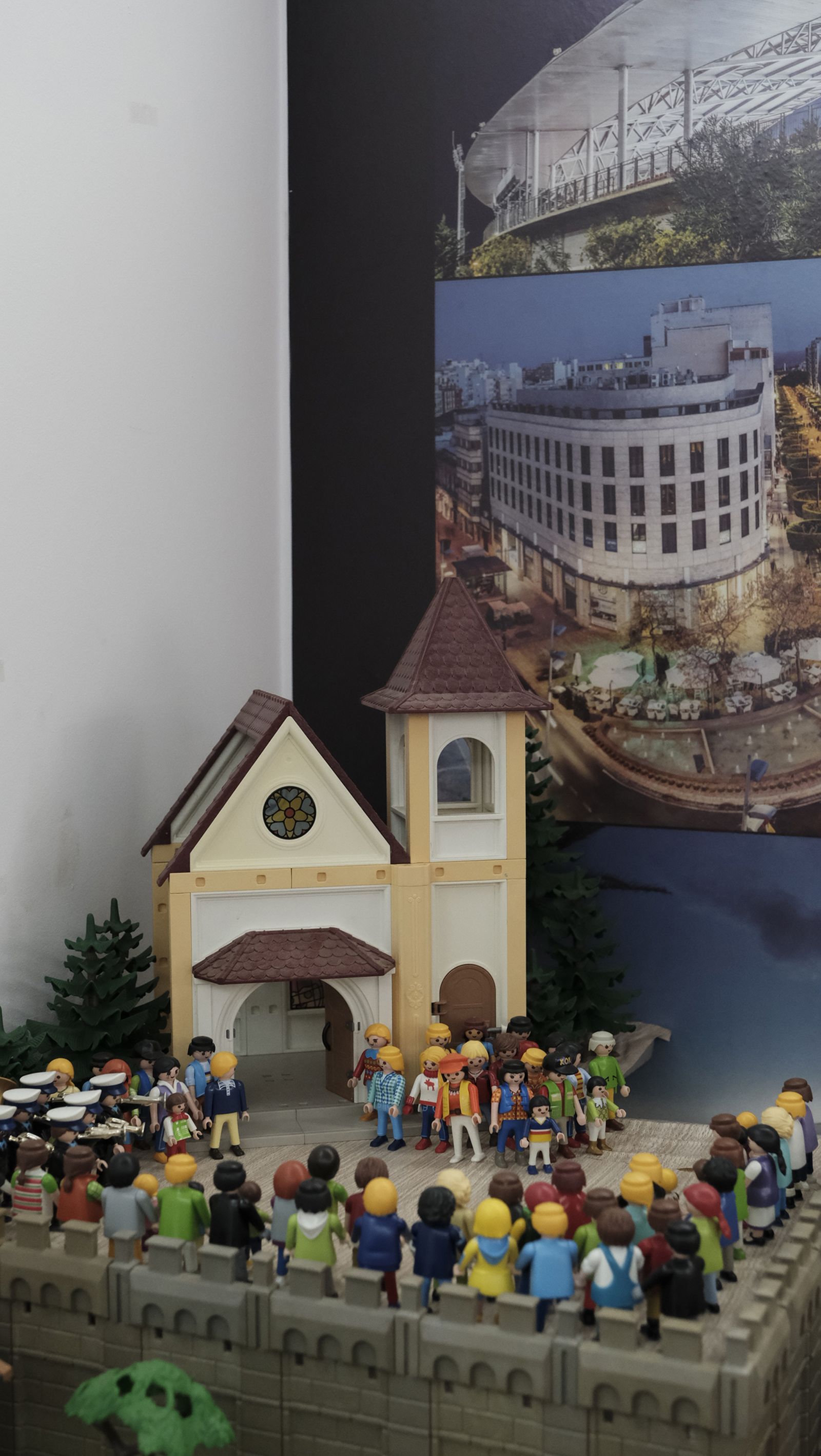 Inauguración de la exposición de playmobil de semana santa de Almería