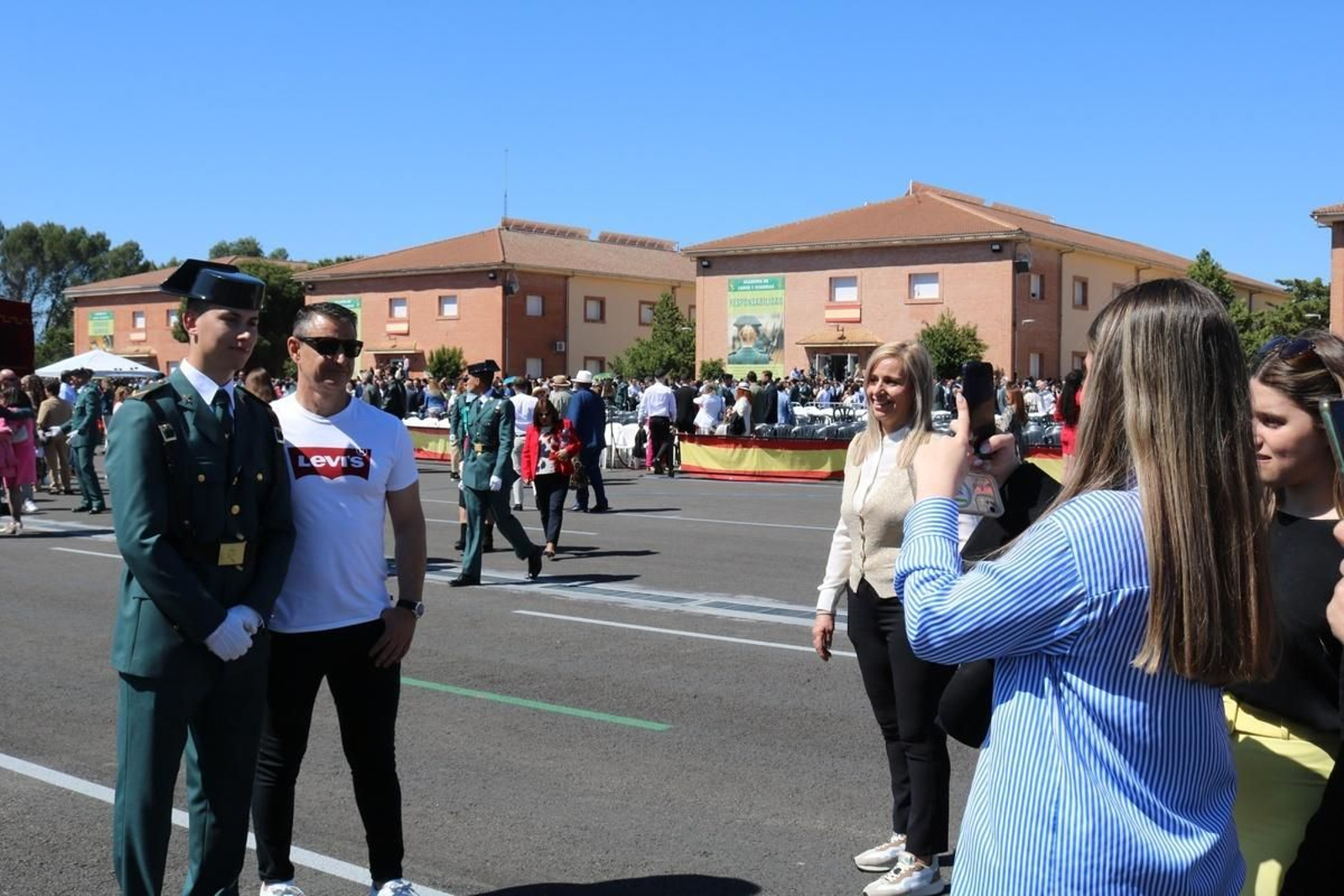 En imágenes: así ha sido la jura de bandera de la Guardia Civil presidida por el rey Felipe VI