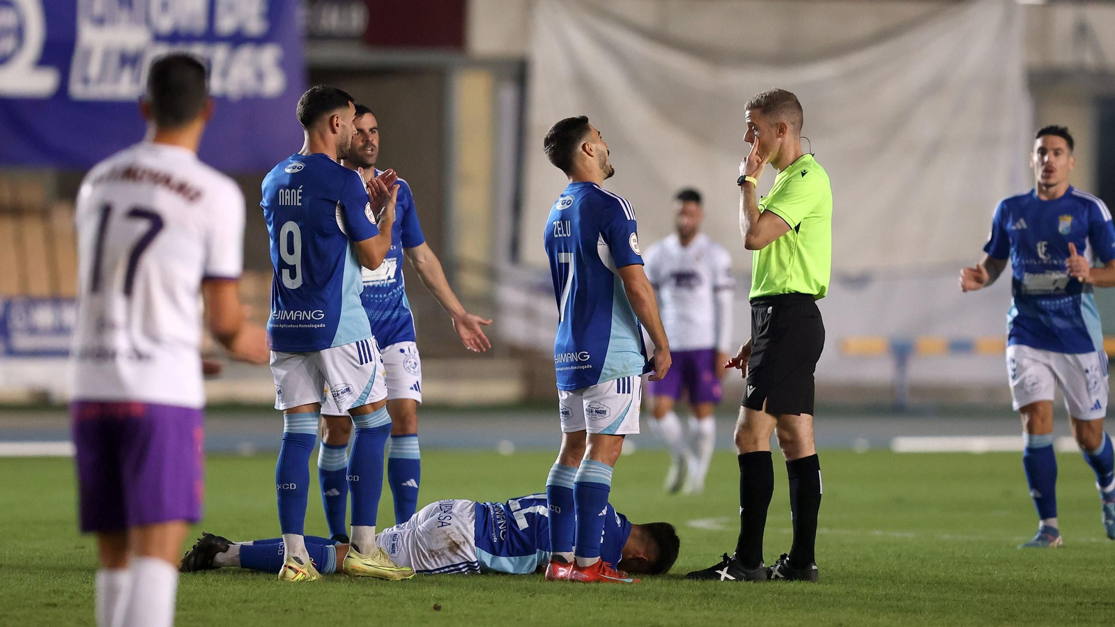 Imágenes del Xerez CD contra el Real Jaén CF en Chapín