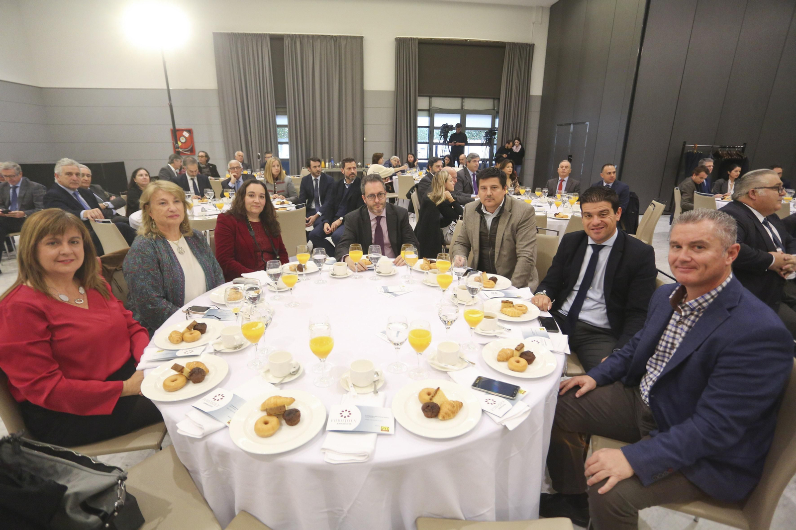Fotos del Desayuno informativo Grupo Joly con el alcalde de Málaga