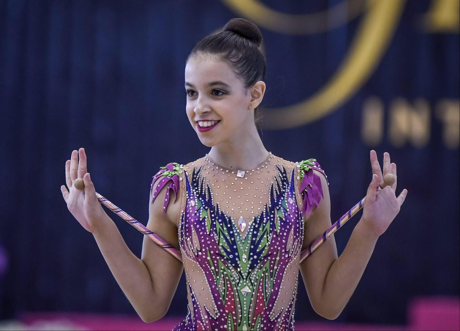 La gaditana Claudia Jáimez, en acción durante un ejercicio de mazas.