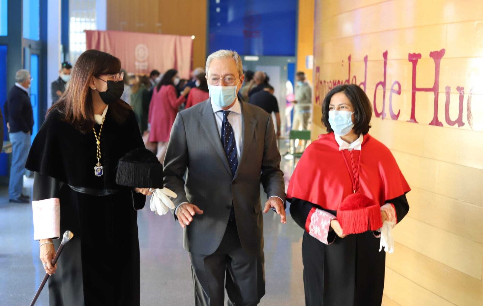 María Antonia Peña, Rogelio Velasco y Manuela Mora Ruiz.