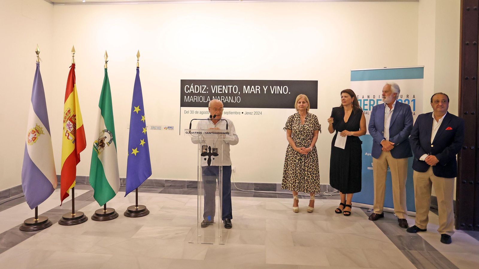 Imágenes de la exposición ‘Cádiz, viento, mar y vino’ de la artista Mariola Naranjo en los Claustros de Santo Domingo de Jerez