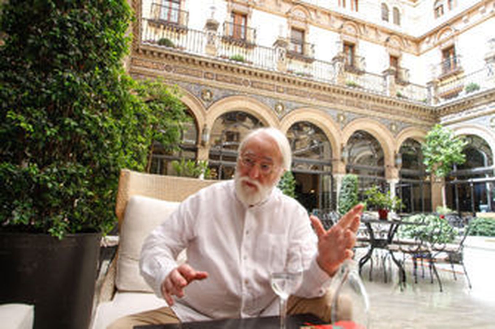 "Eso de la cocina romana y árabe... Ante todo, la cocina andaluza es americana"