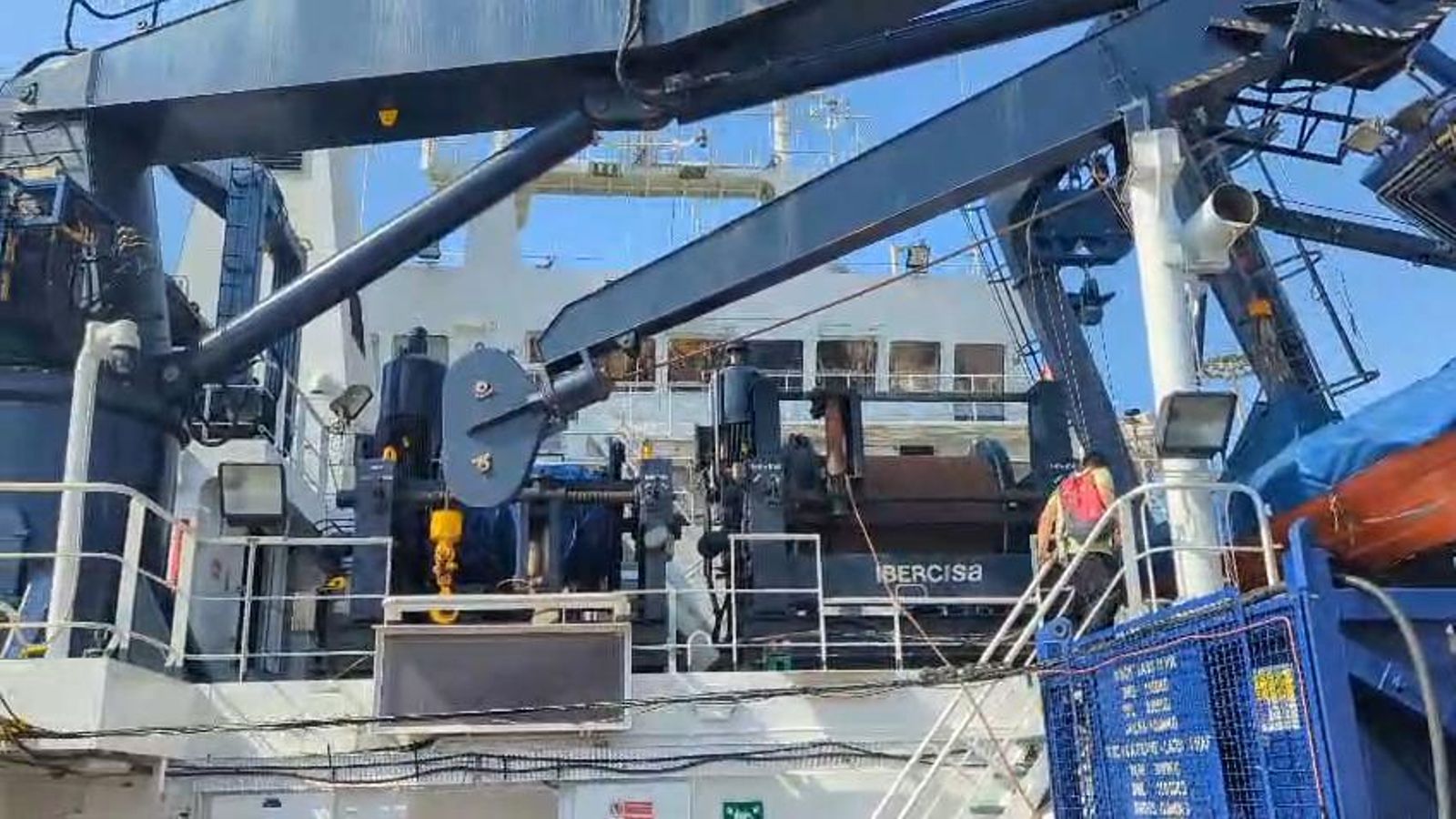 El buque del CSIC Sarmiento de Gamboa atraca en Almería en el marco del proyecto LIFE DREAM