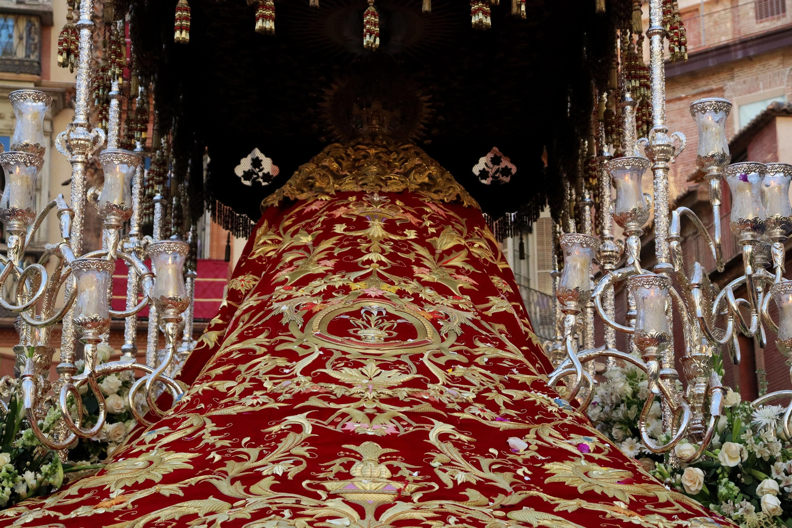Las fotos del Cristo de los Gitanos, en el Lunes Santo de Málaga 2023