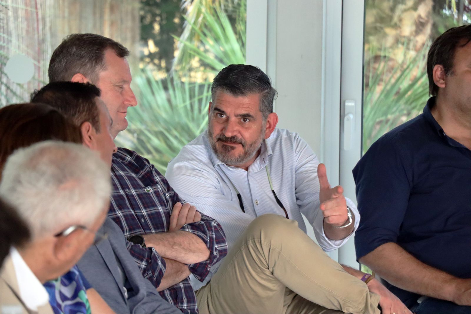 Imágenes del debate de "La Noche de los Frutos Rojos"