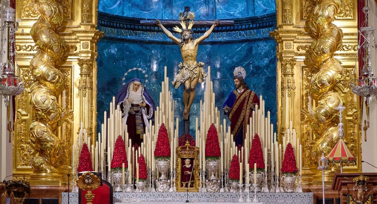 Altar de quinario al Cristo de la Expiración
