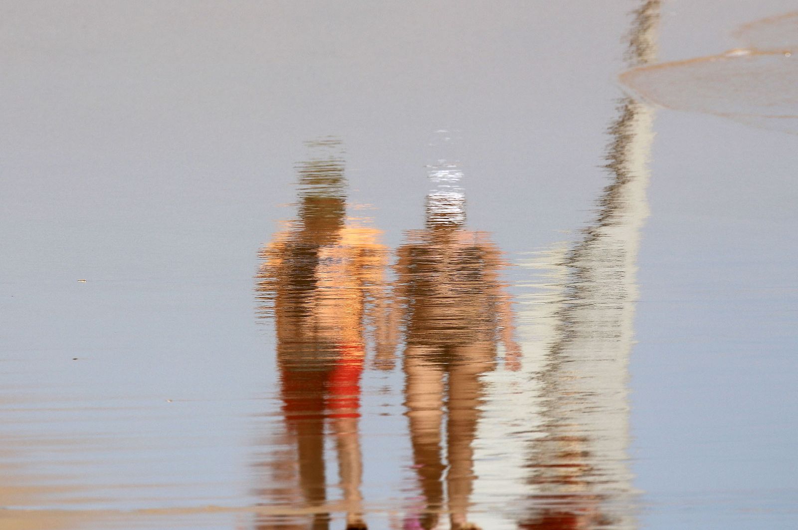 Imágenes del caluroso fin de semana en las playas de Huelva