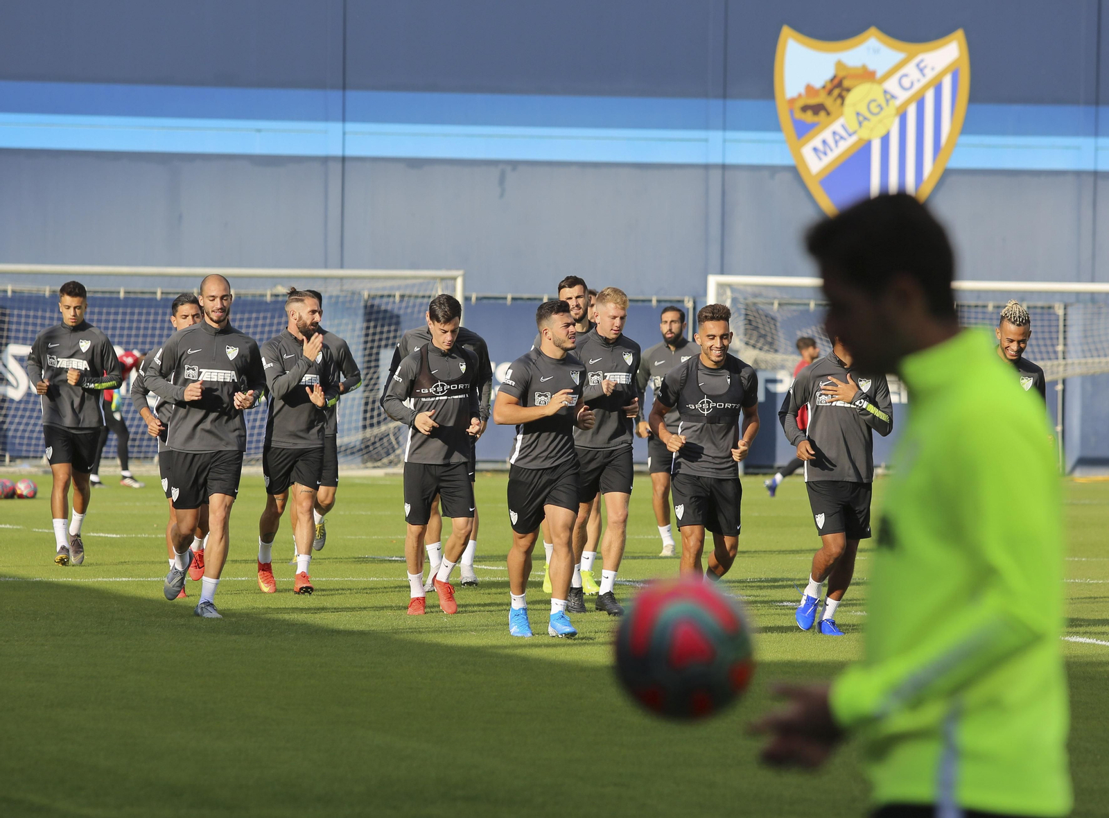 La plantilla se ejercita esta semana en el Anexo.