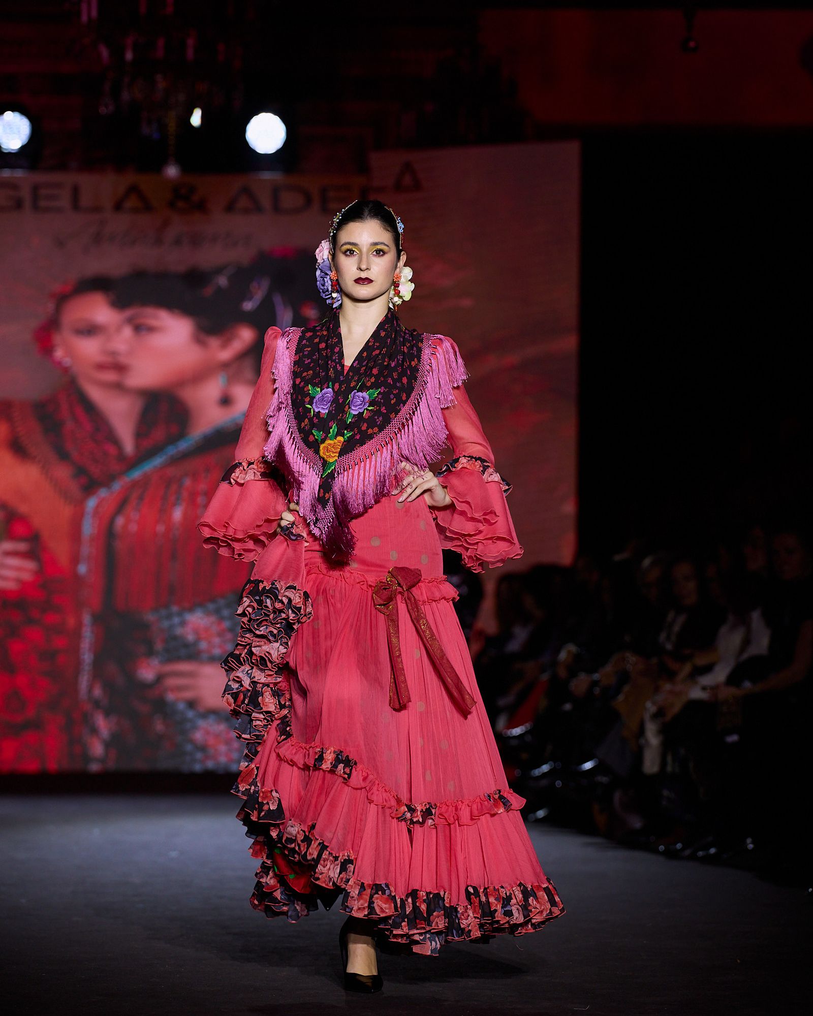 El desfile de Ángela & Adela en We Love Flamenco 2026, todas las fotos
