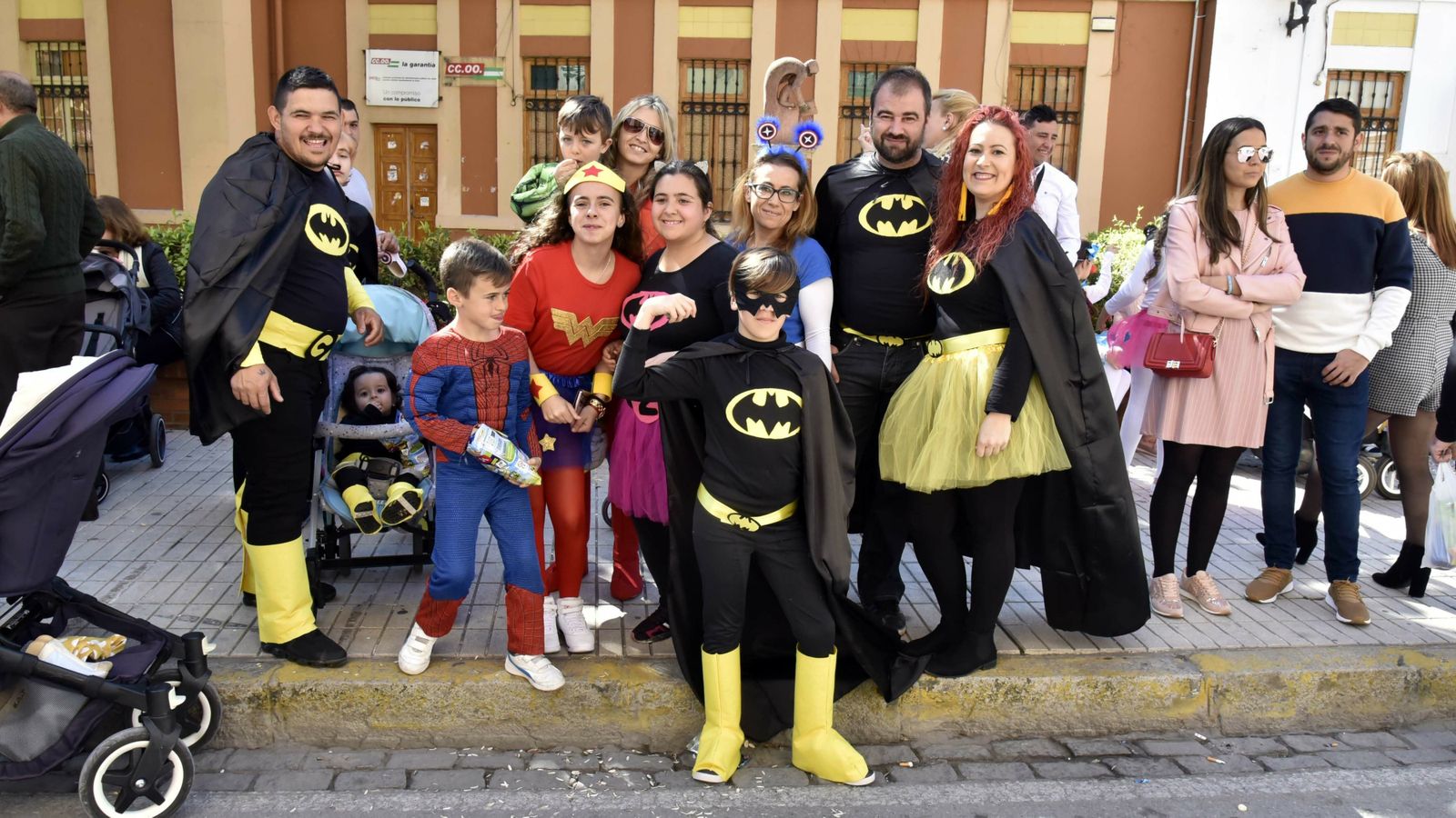 Cabalgata de Carnaval en La Línea en imágenes
