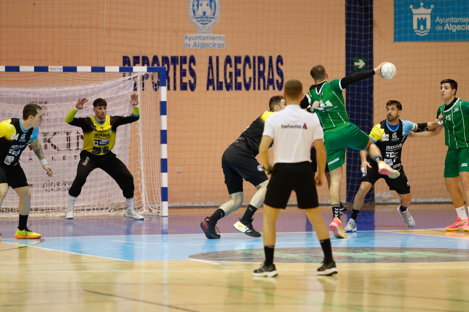 Las fotos del Balonmano Ciudad de Algeciras-Safa Madrid de Primera Nacional