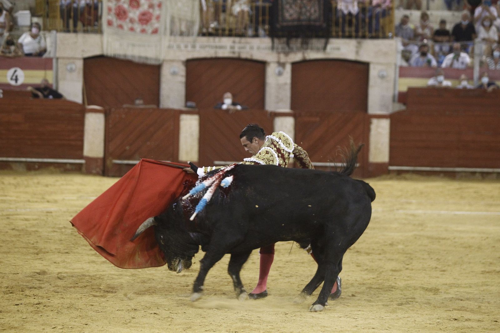 Fotogalería primera corrida de toros Feria de Almería
