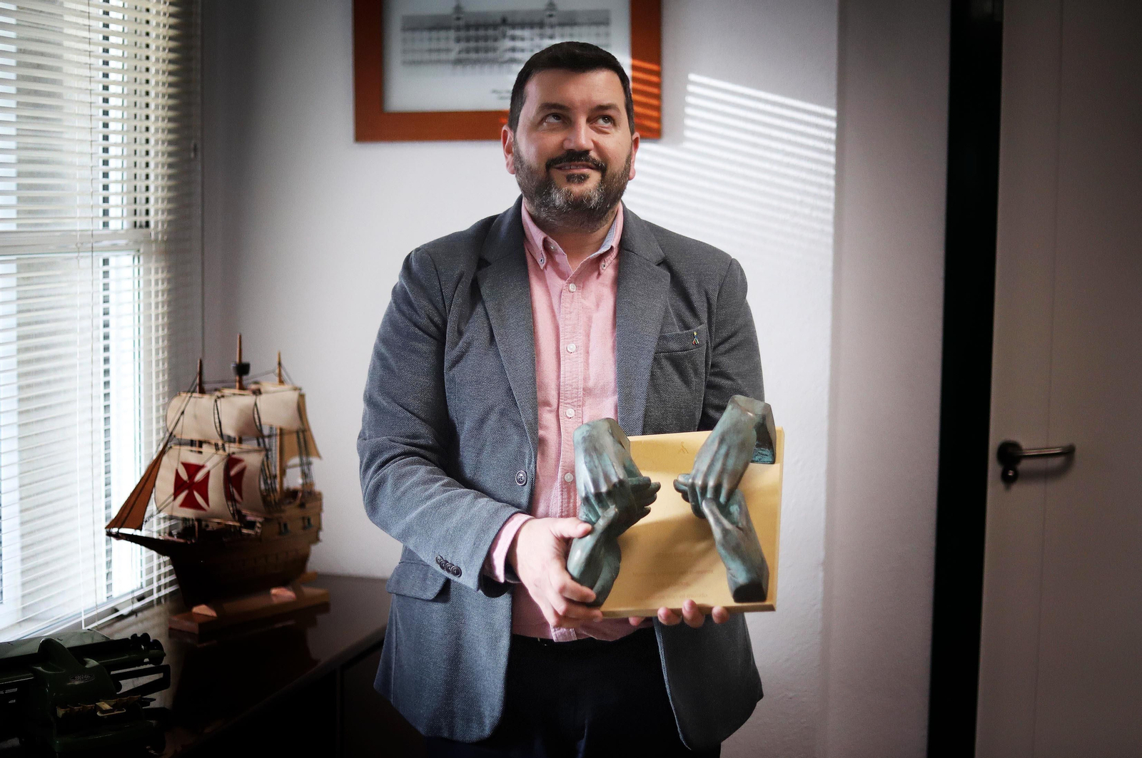 Imágenes de la entrevista a Francisco García Soriano, director de la ONCE en Huelva