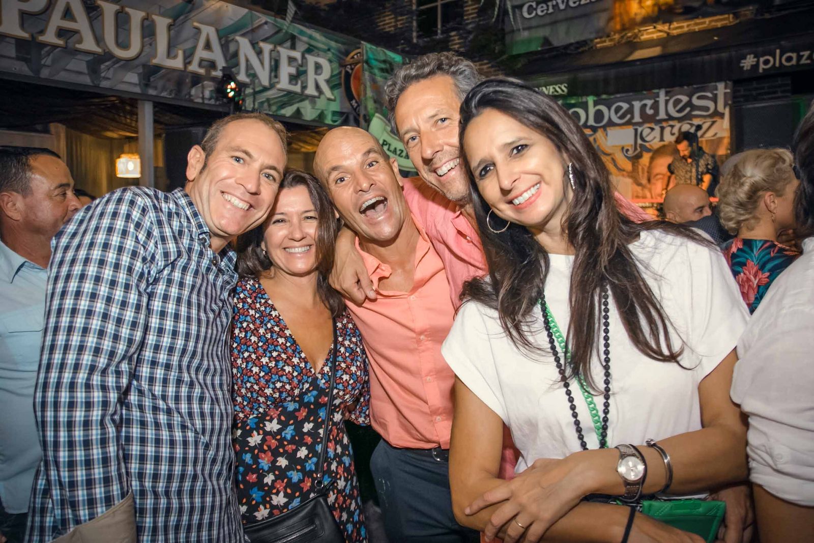 Búscate en el OktoberFest de Plaza Canterbury del sábado 8