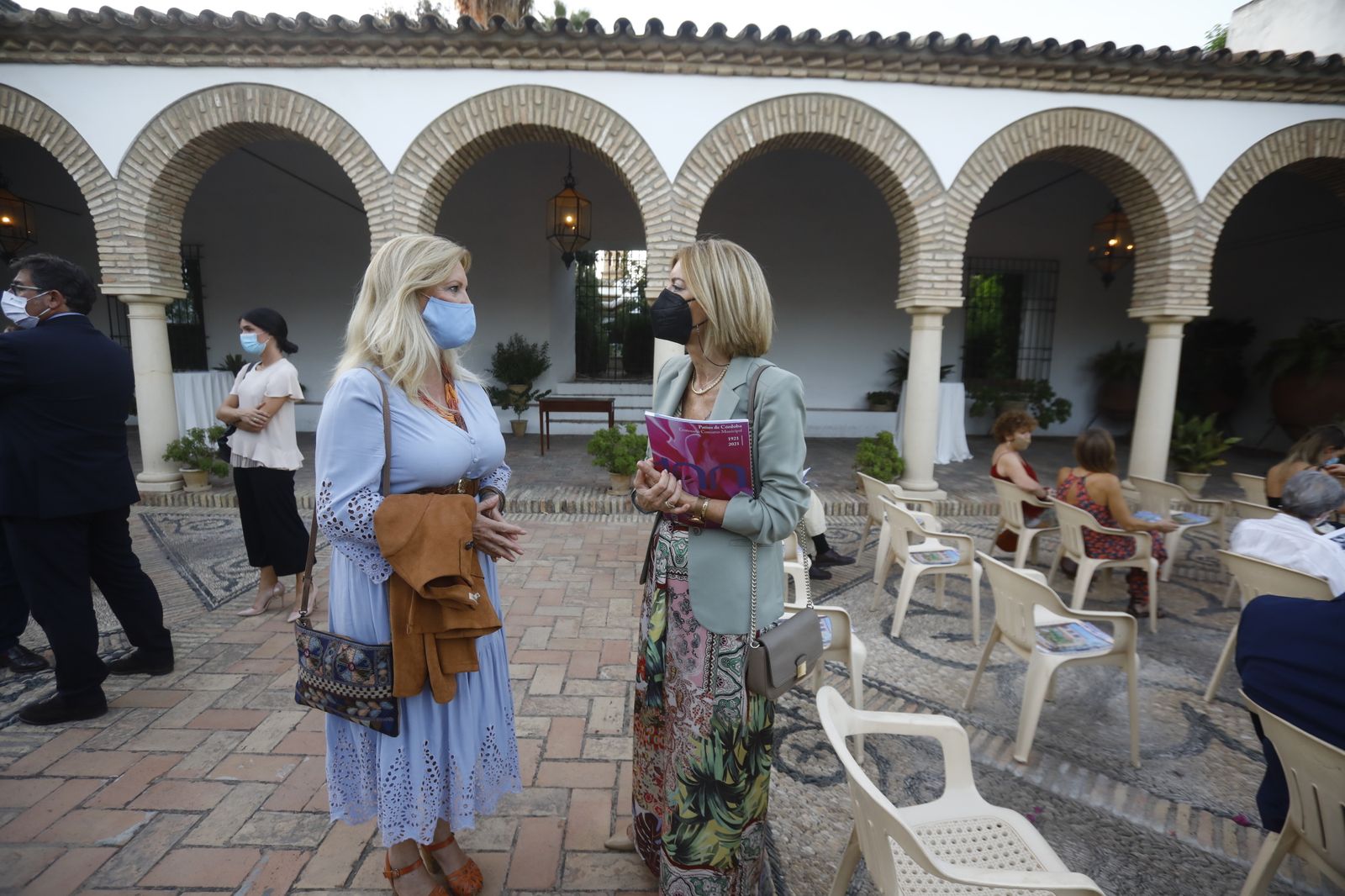 La presentación del libro 'Centenario de los Patios de Córdoba', en imágenes