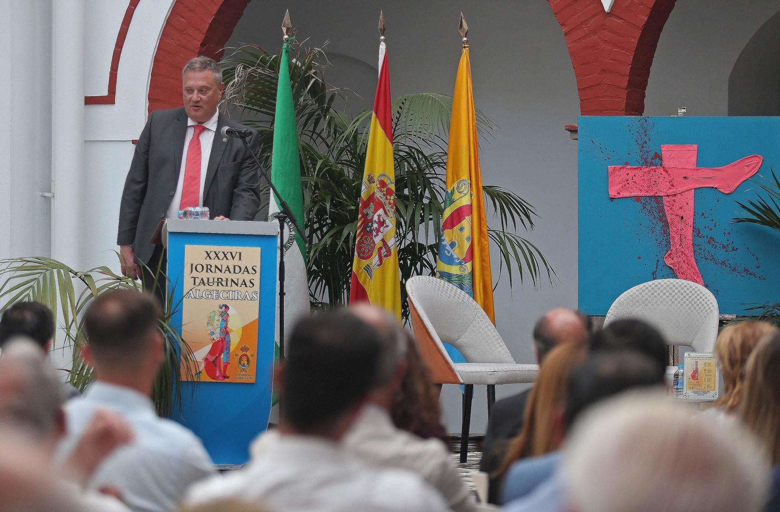 López Guío, durante su pregón en las Jornadas de Tauromaquia de Algeciras.