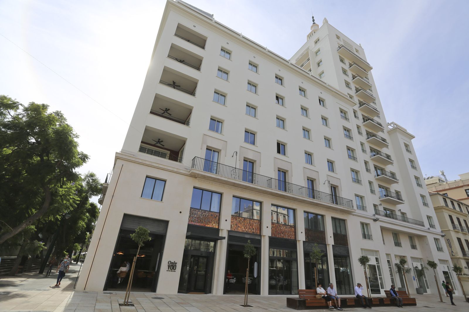 Base del edificio de La Equitativa, ocupado por el hotel Only You