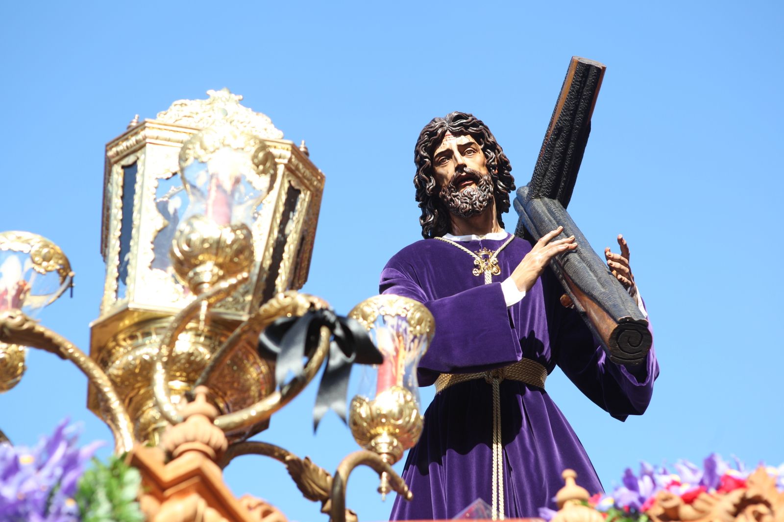 Penas y Dolores, por las calles de La Línea