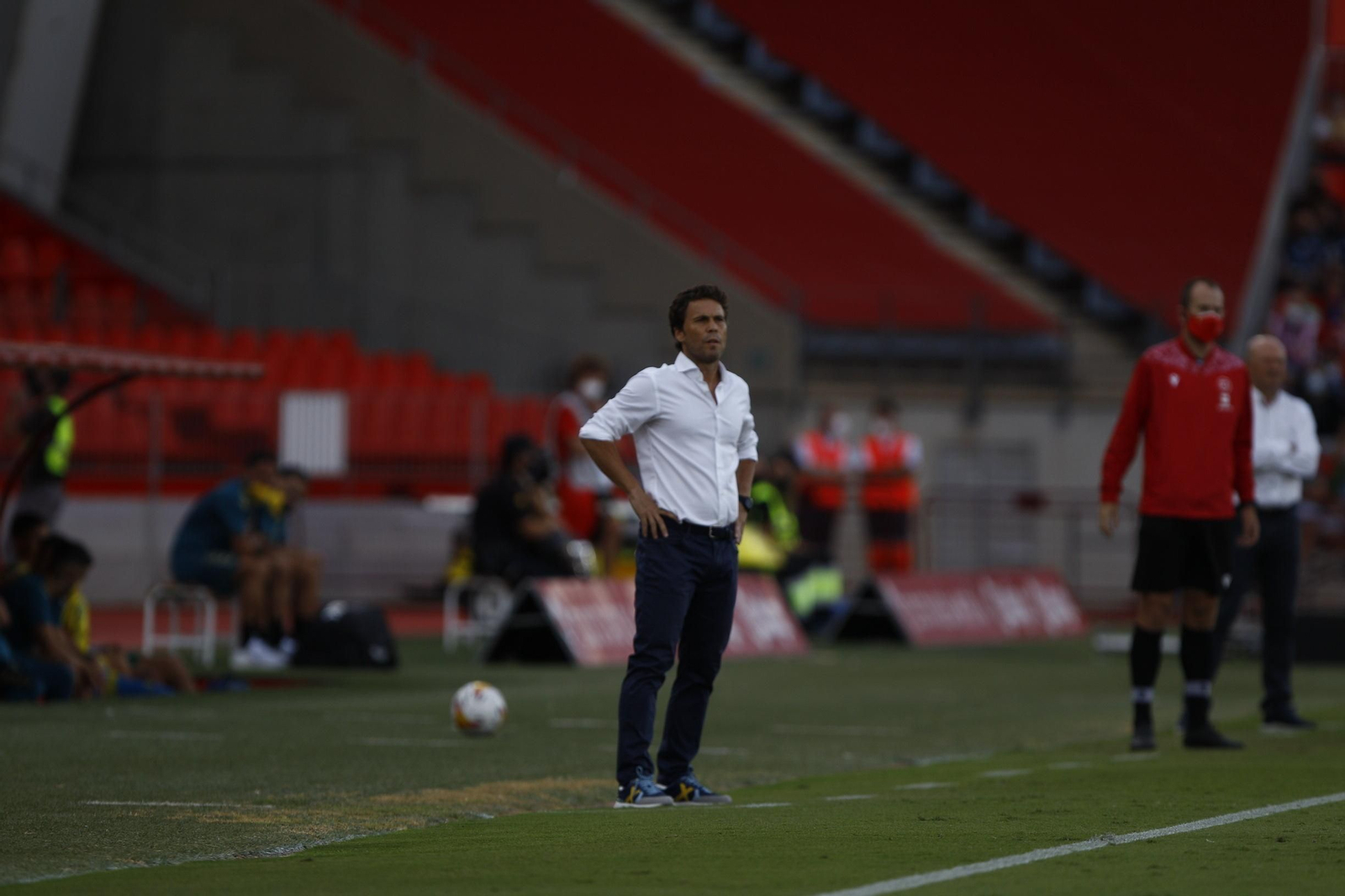 Rubi sigue el choque ante Las Palmas.