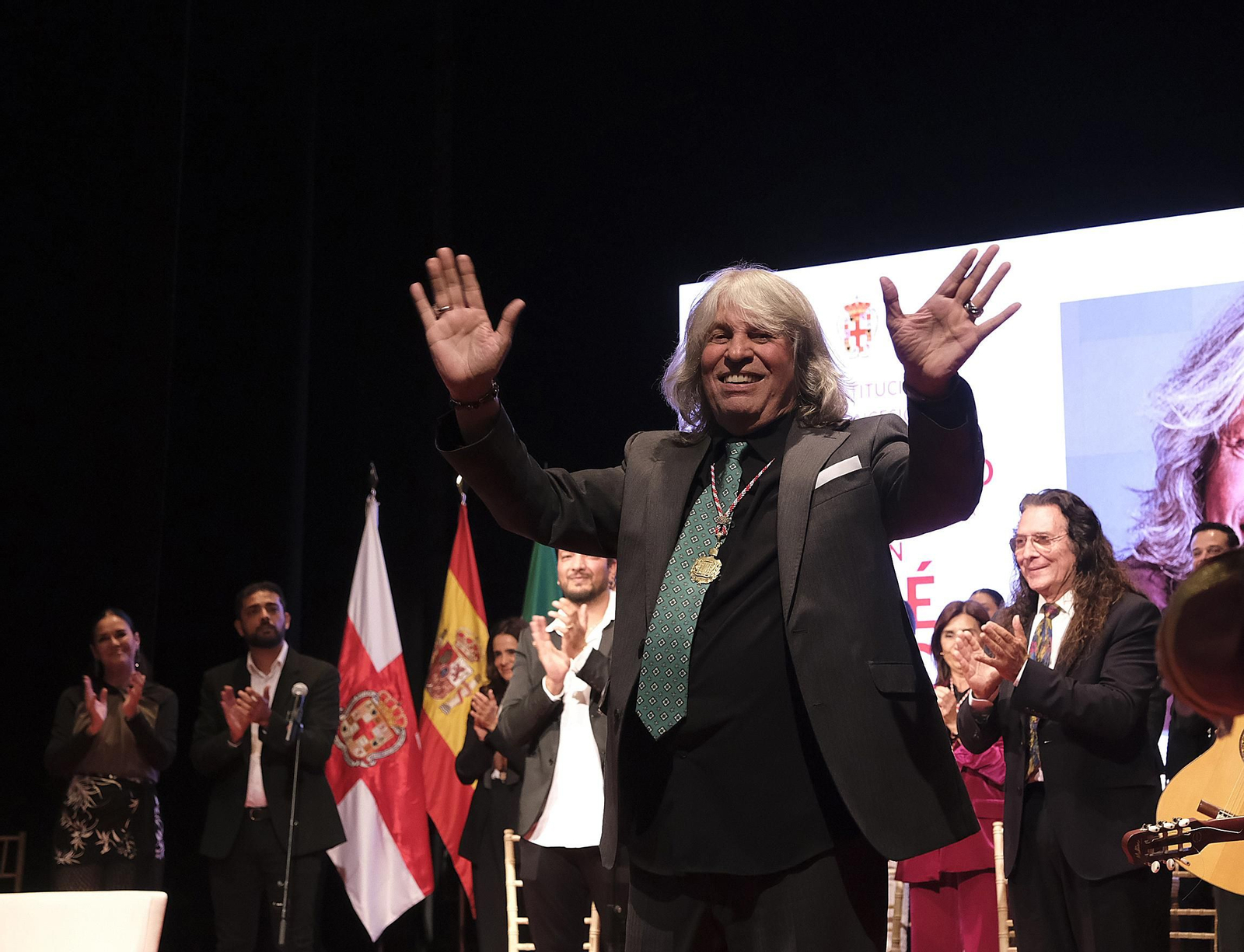 El cantaor José Mercé ya es Hijo Adoptivo de la Ciudad de Almería, en imágenes