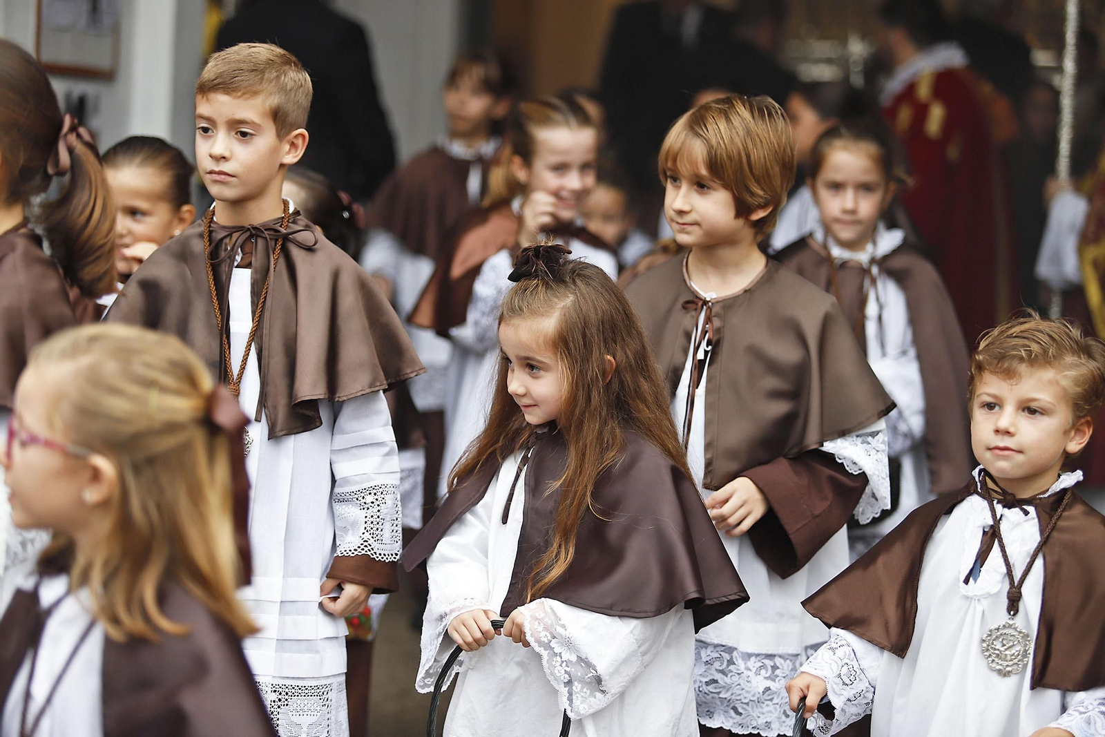 Imágenes de la salida extraordinaria de la Virgen del Rocío y Esperanza