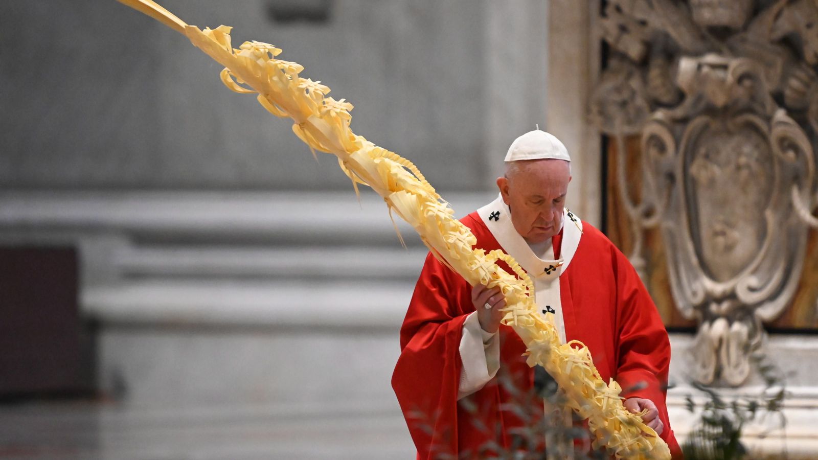El Papa celebra un Domingo de Ramos sin fieles
