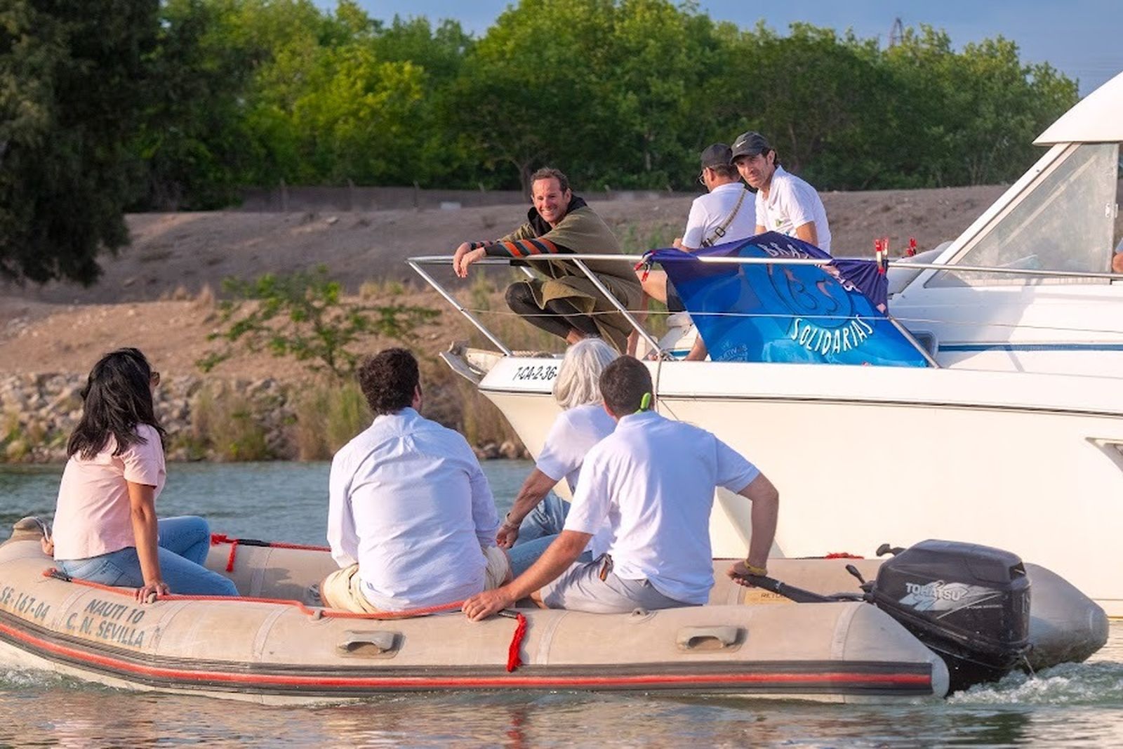 Triatlón a lo largo del Guadalquivir a beneficio de la Fundación Vicente Ferrer