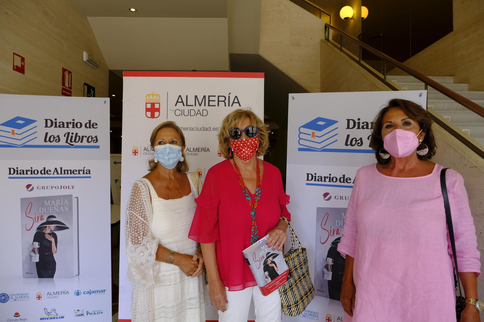 Fotogalería del Diario de los Libros, con María Dueñas. Almería