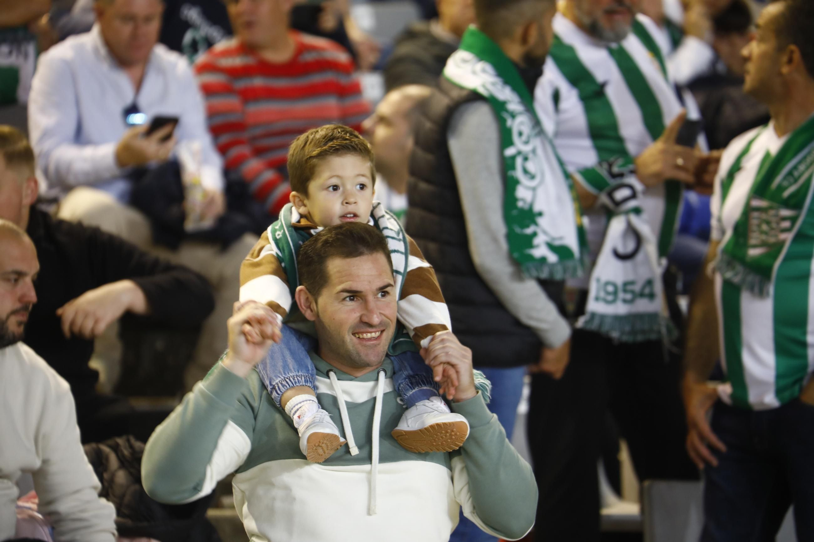 Las mejores fotos del ambiente en el Córdoba CF - Zaragoza en El Arcángel