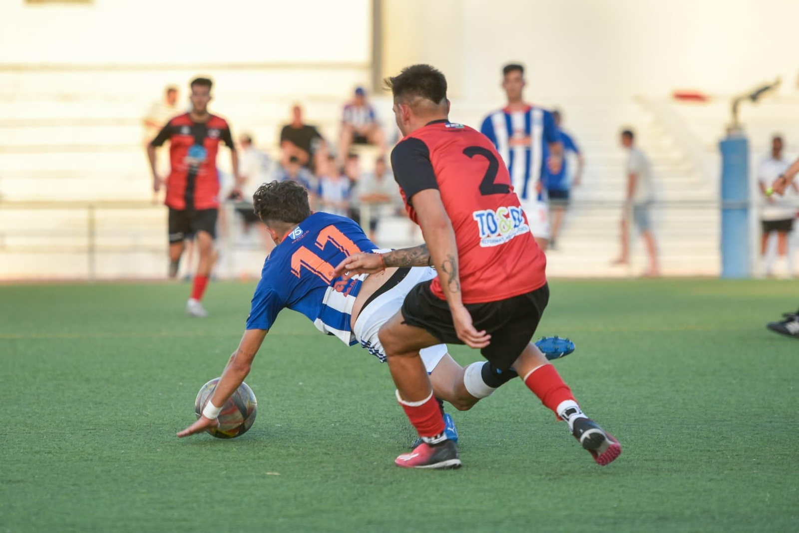 Las imágenes del triunfo del Xerez CD en el Trofeo Andrés Chacón