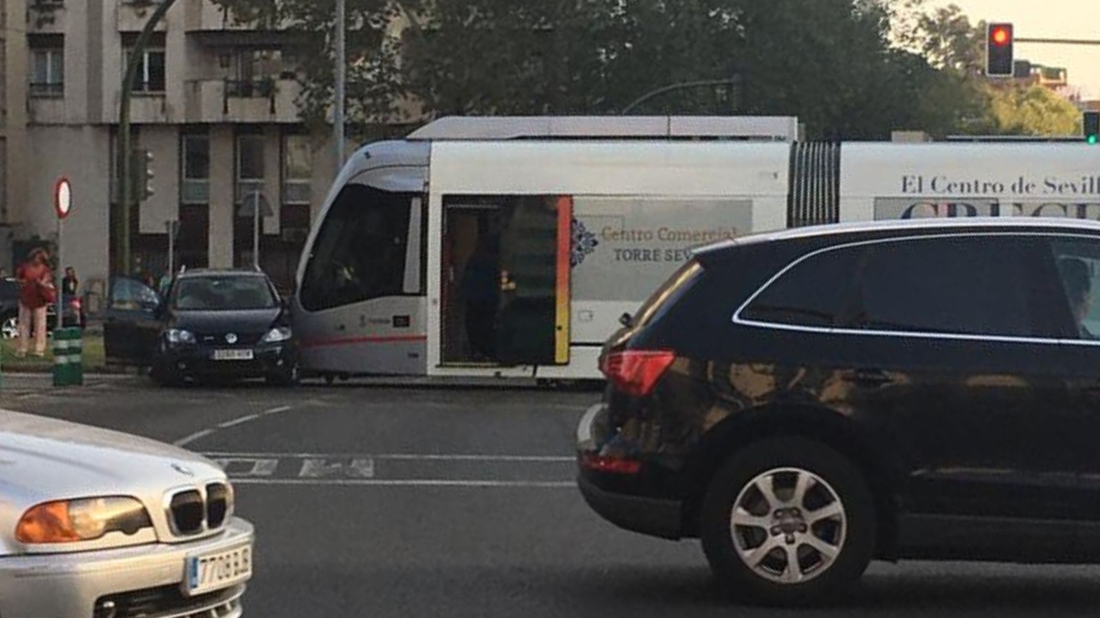 Otro ángulo del resultado del accidente.