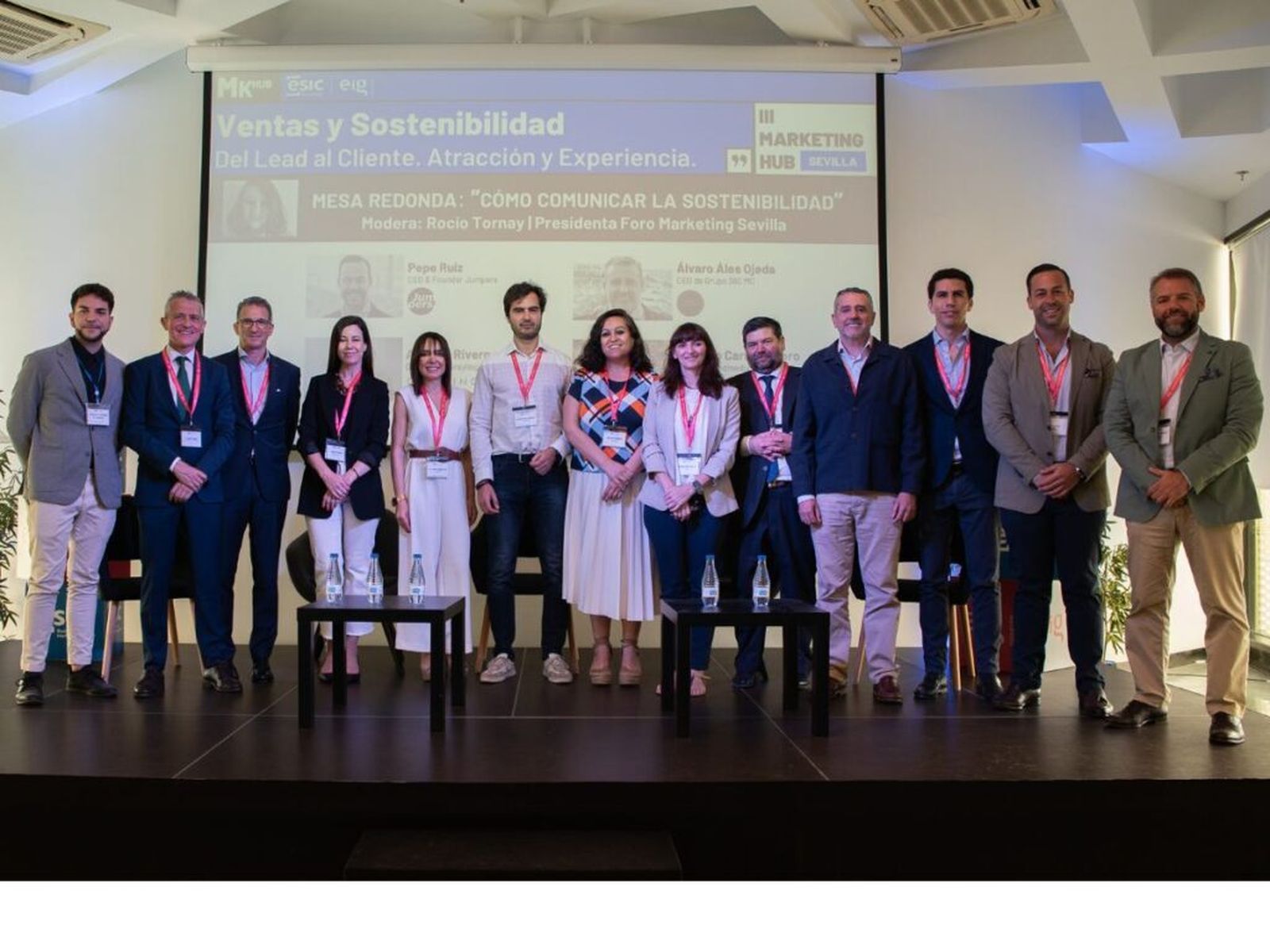 Participantes en el III Marketing Hub Sevilla en Metropol Parasol