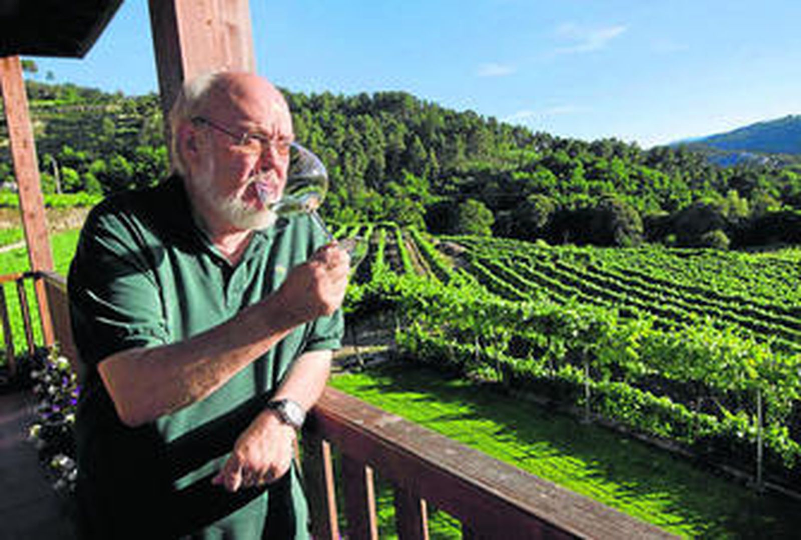 El director y productor español, natural de Albacete, José  Luis Cuerda.