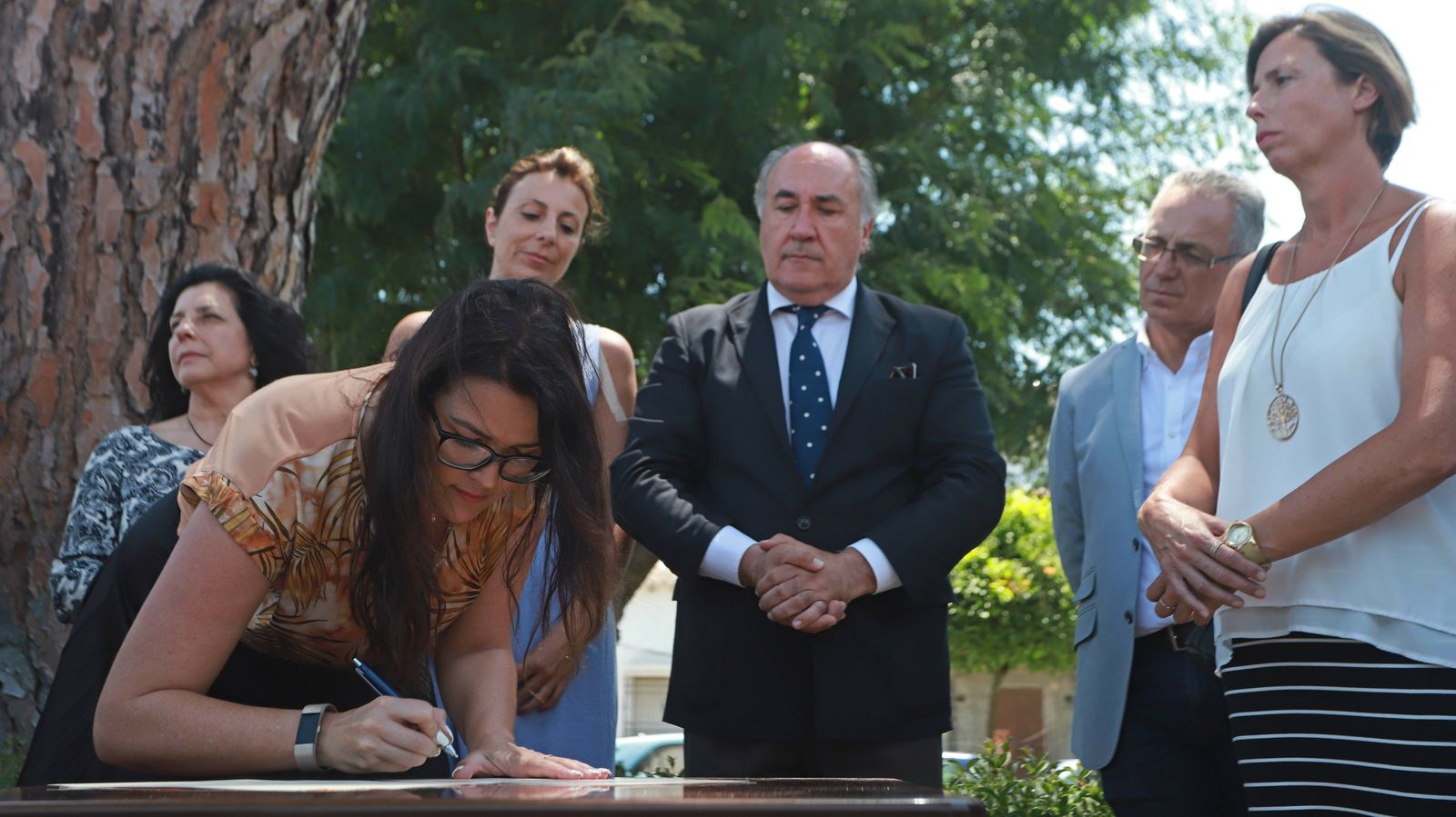 Las mejores fotos del viaje reivindicativo de los alcaldes a Ronda en tren