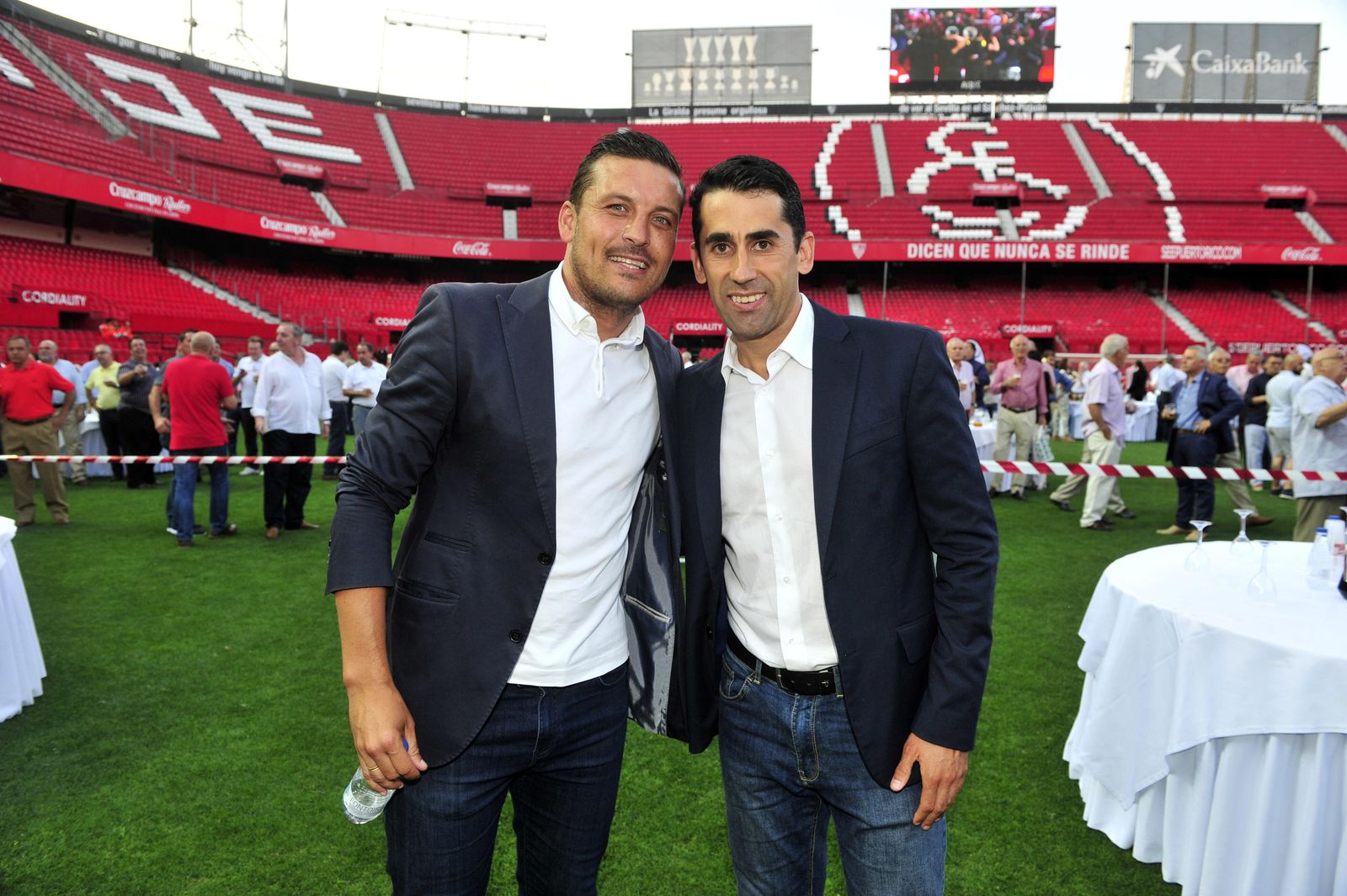 Las imágenes del acto de los 'Fieles de Nervión'