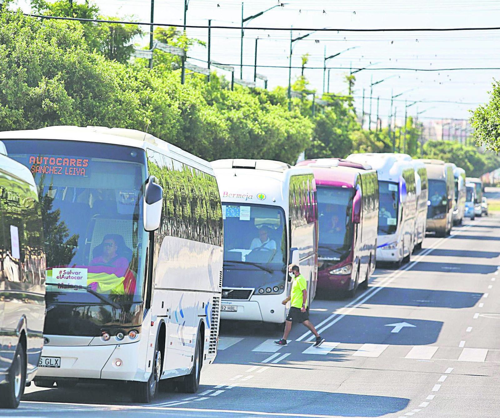 Cien autobuses fueron hace años un arma muy efectiva ante una afrenta a Huelva