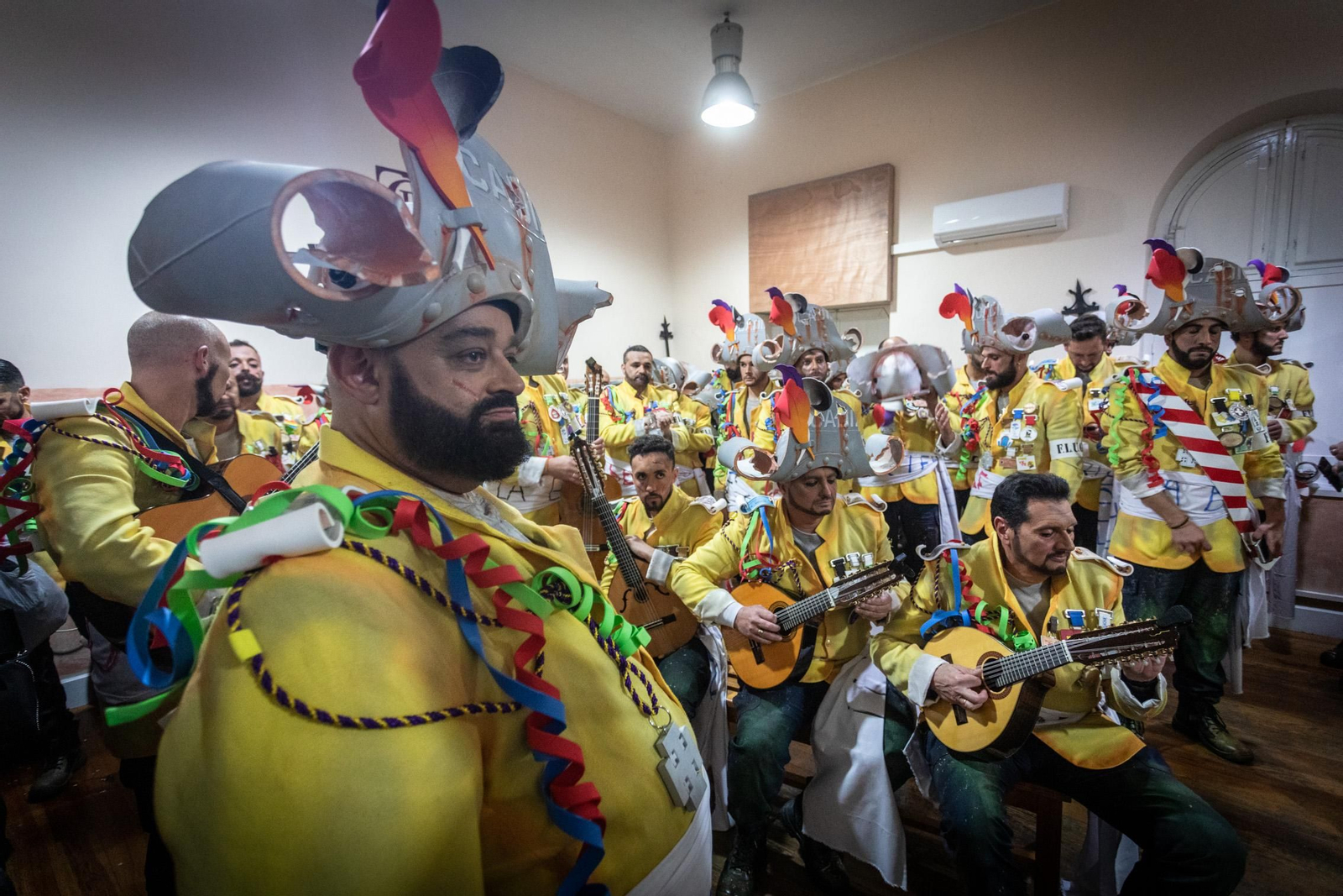 El Canijo el día de su debut con el coro 'El batallitas' de Julio Pardo.