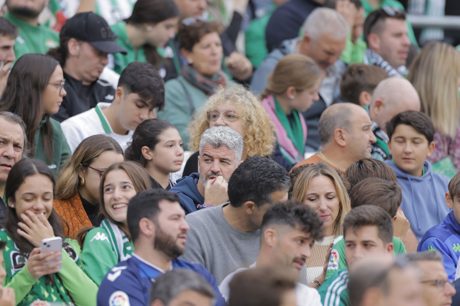 Búscate en las fotos del Betis-Mallorca