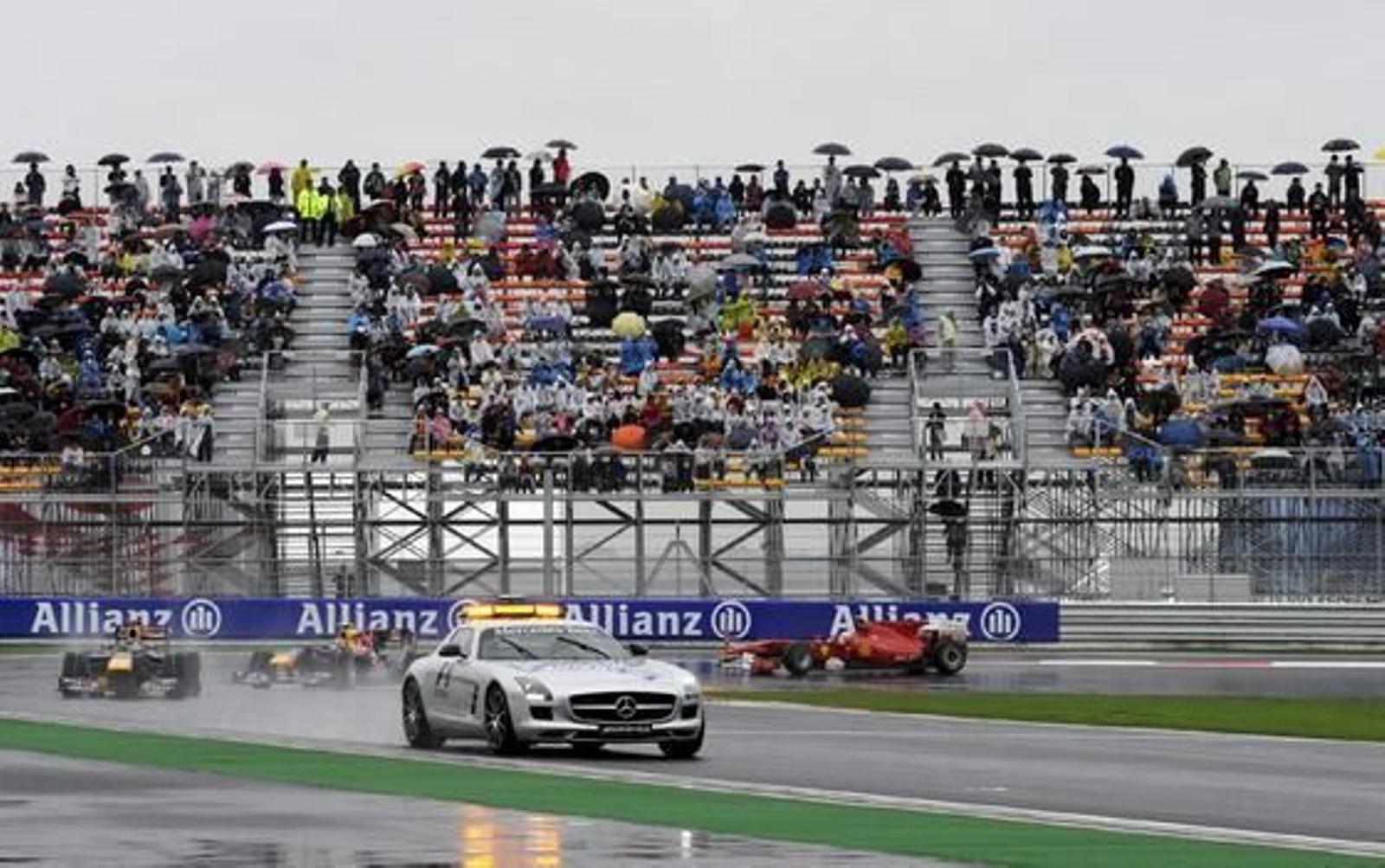 Foto: EFE / AFP / Reuters