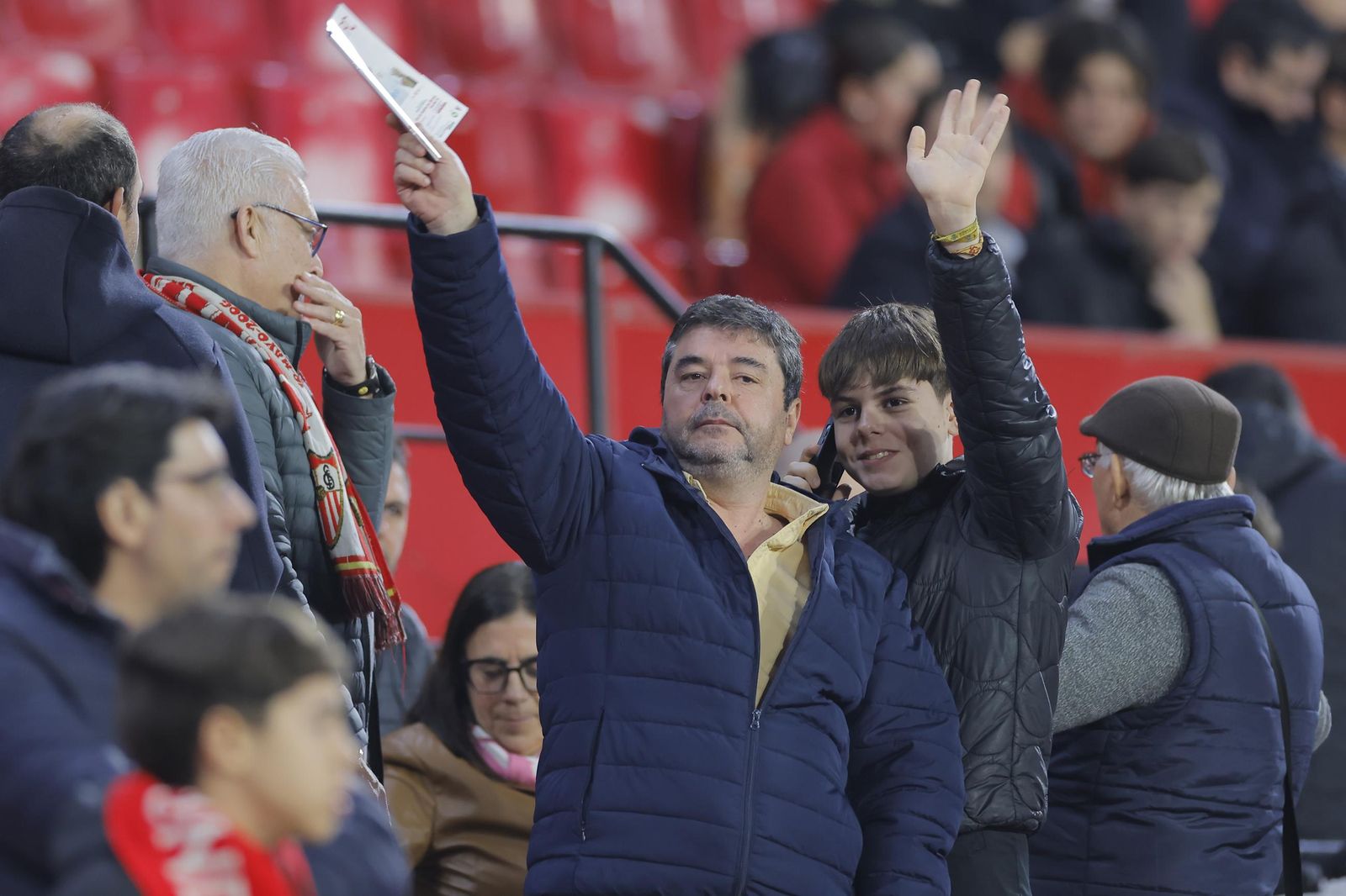 Búscate en las fotos del Sevilla fc - Osasuna