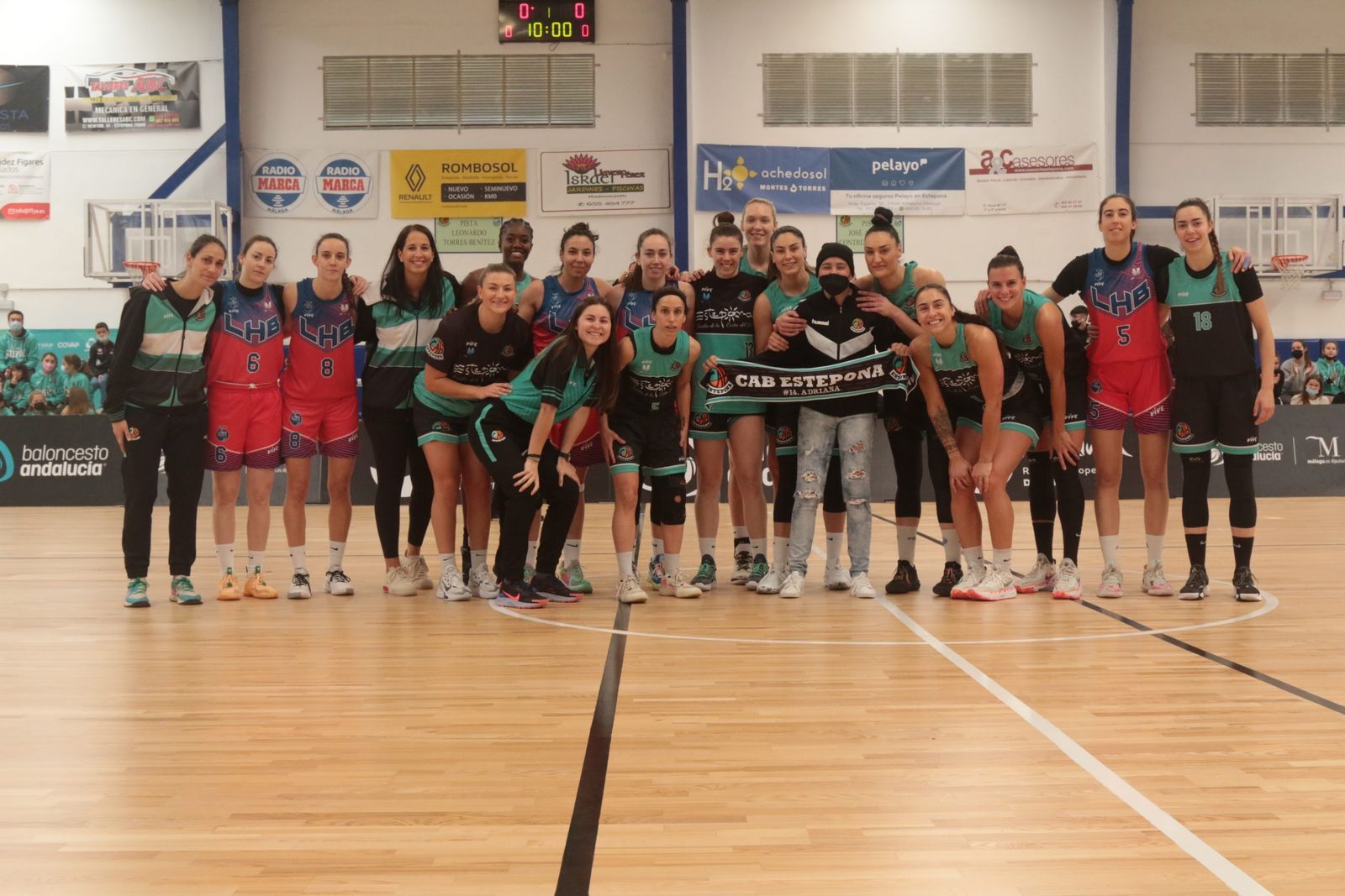 La plantilla del CAB Estepona.