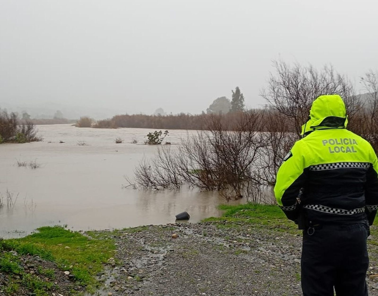 El río Guadiaro a su paso por Casares.