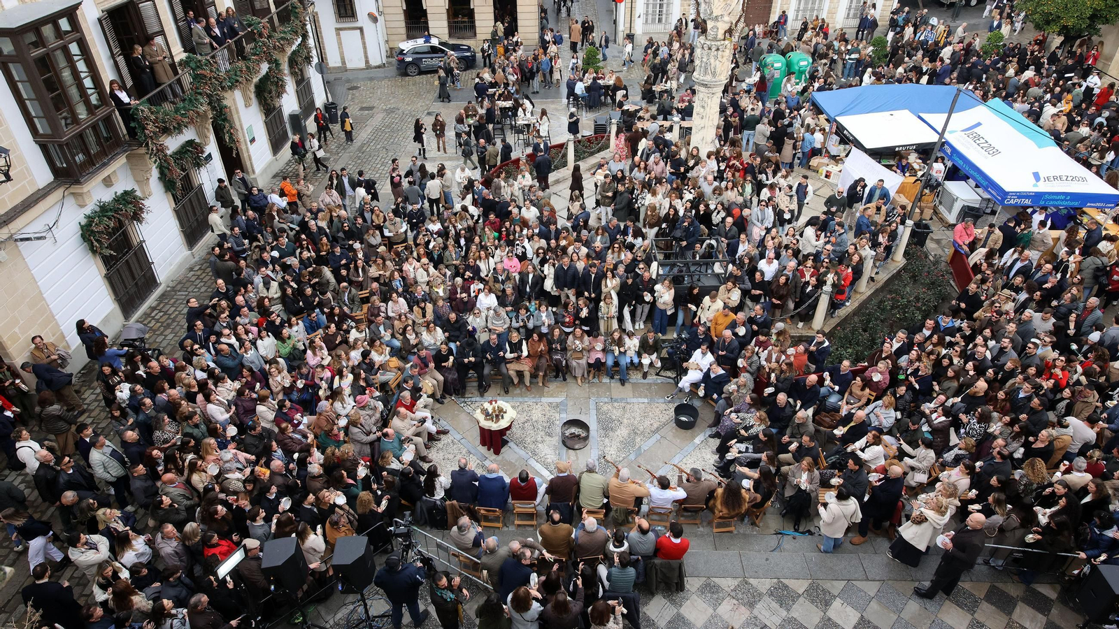 Imágenes de la zambomba BIC en Jerez