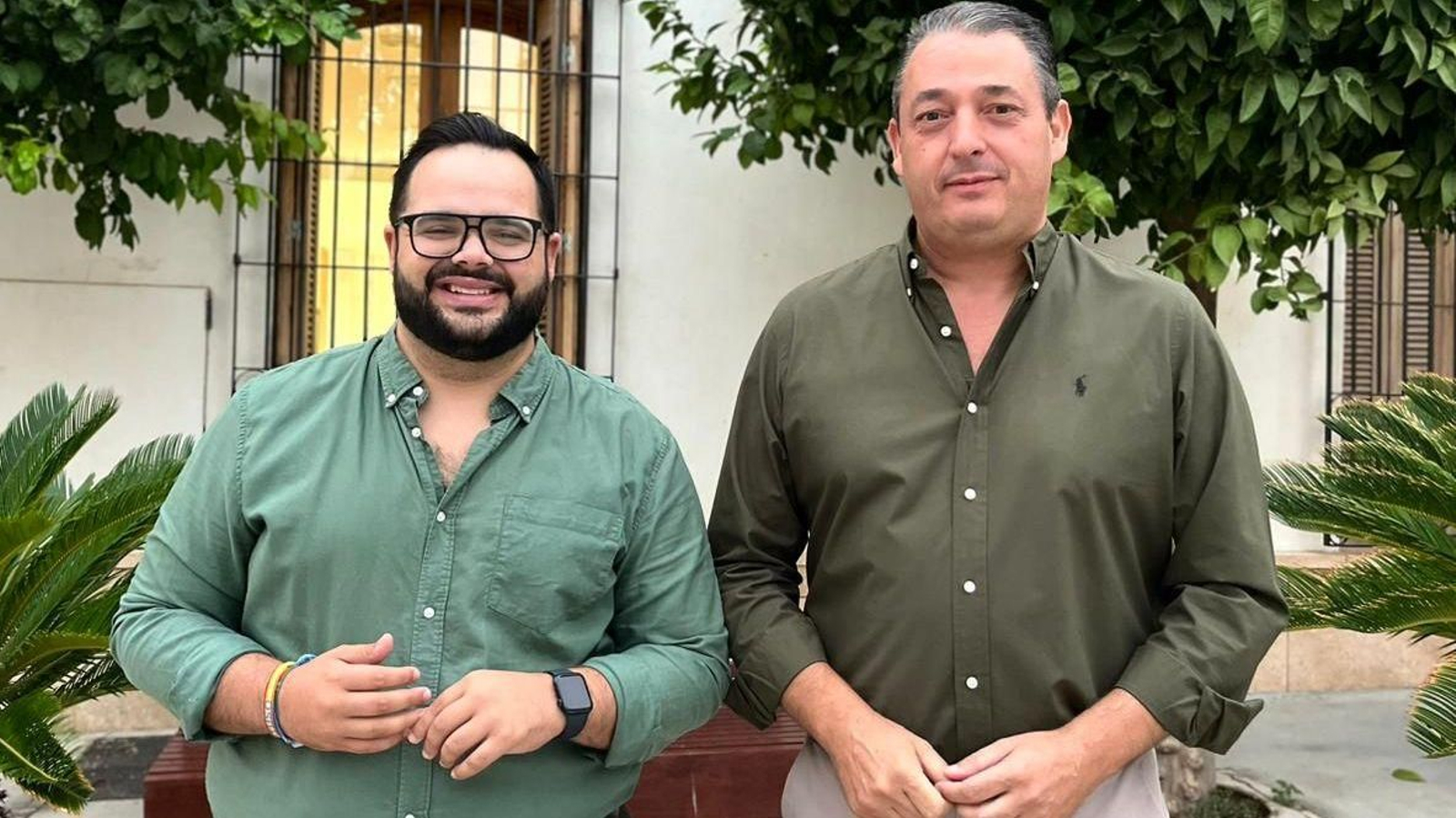 Reunión con el alcalde de Zurgena, uno de los pueblos beneficiarios.