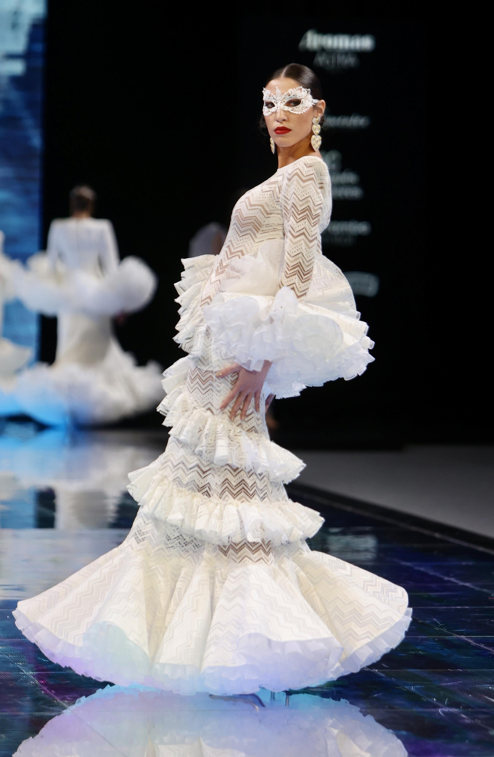 Desfile de Sergey & Tapiju SIMOF, todas las fotos