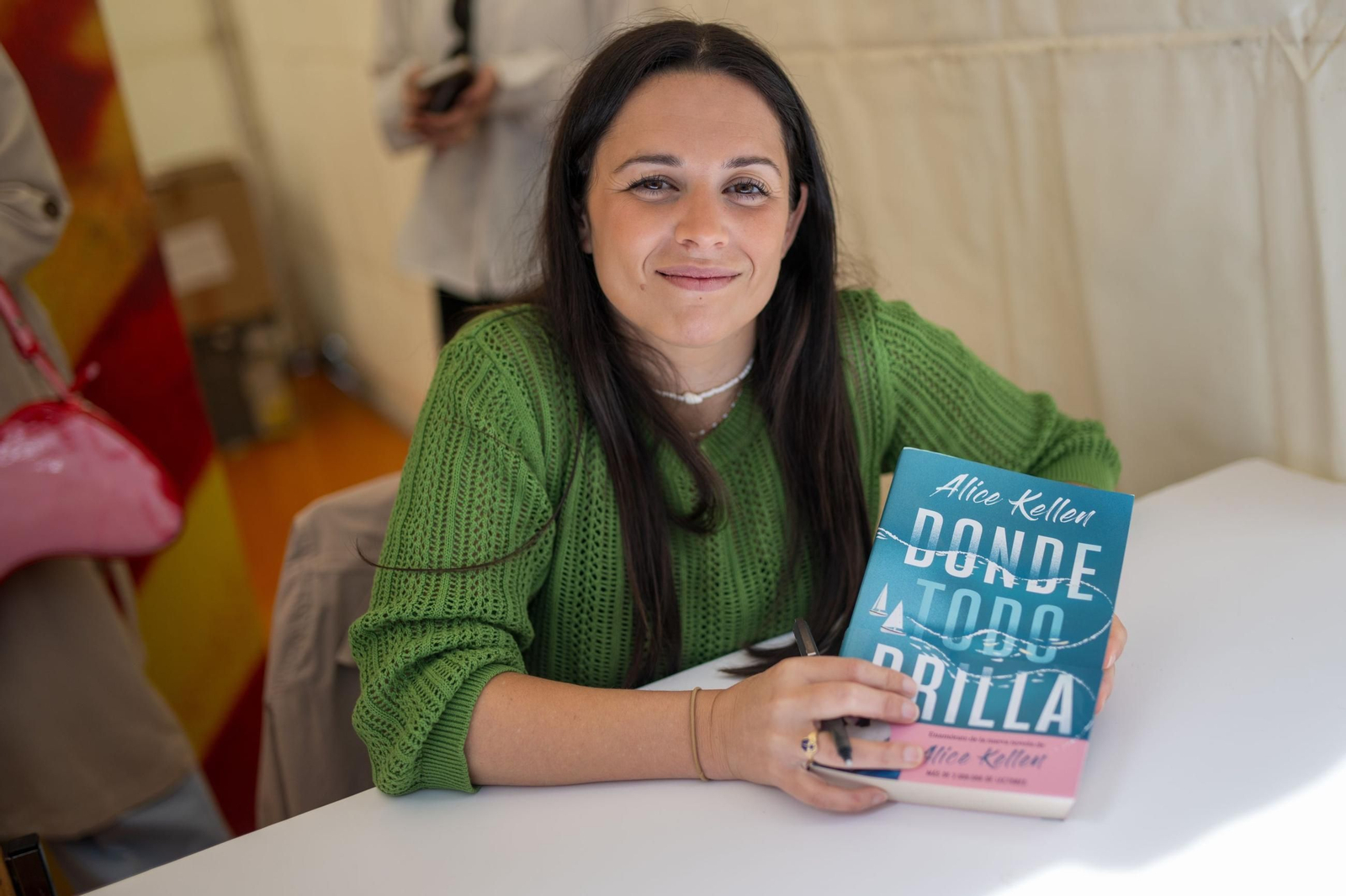 La escritora Alice Kellen.