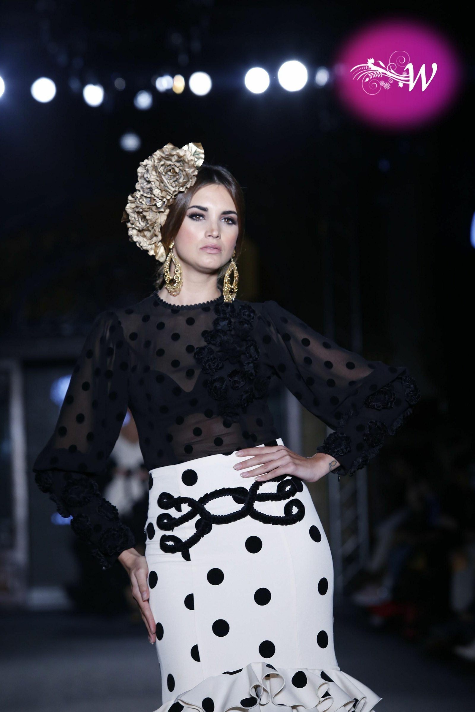 El abanico artesanía expone su colección 2020 en un desfile en We Love Flamenco, todas las fotos