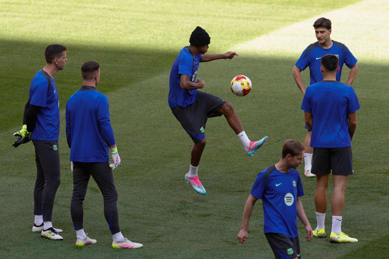 La fotos del día antes de la final de Copa Barcelona - Real Madrid